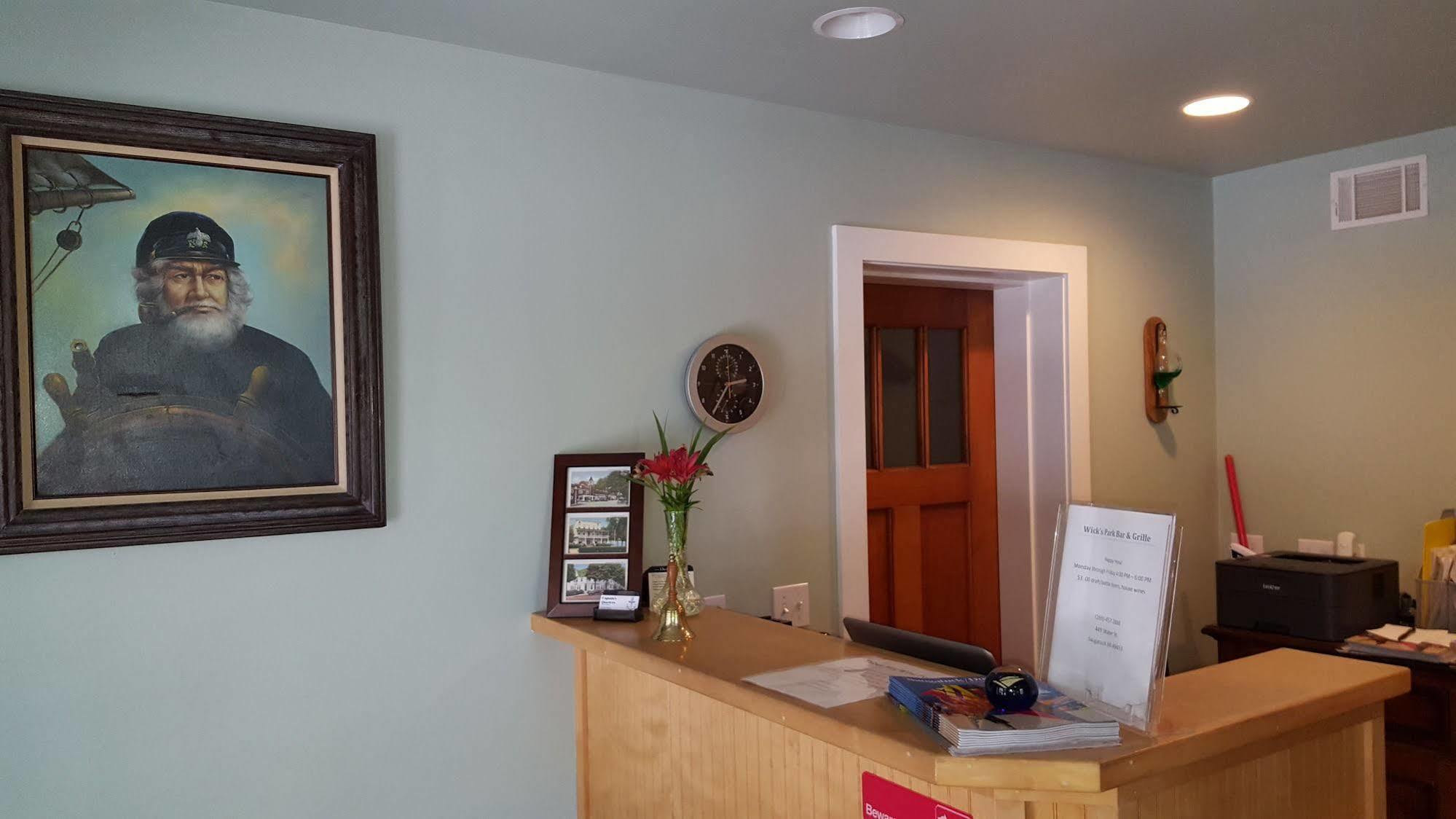 Captain'S Quarters Motel Согатак Экстерьер фото