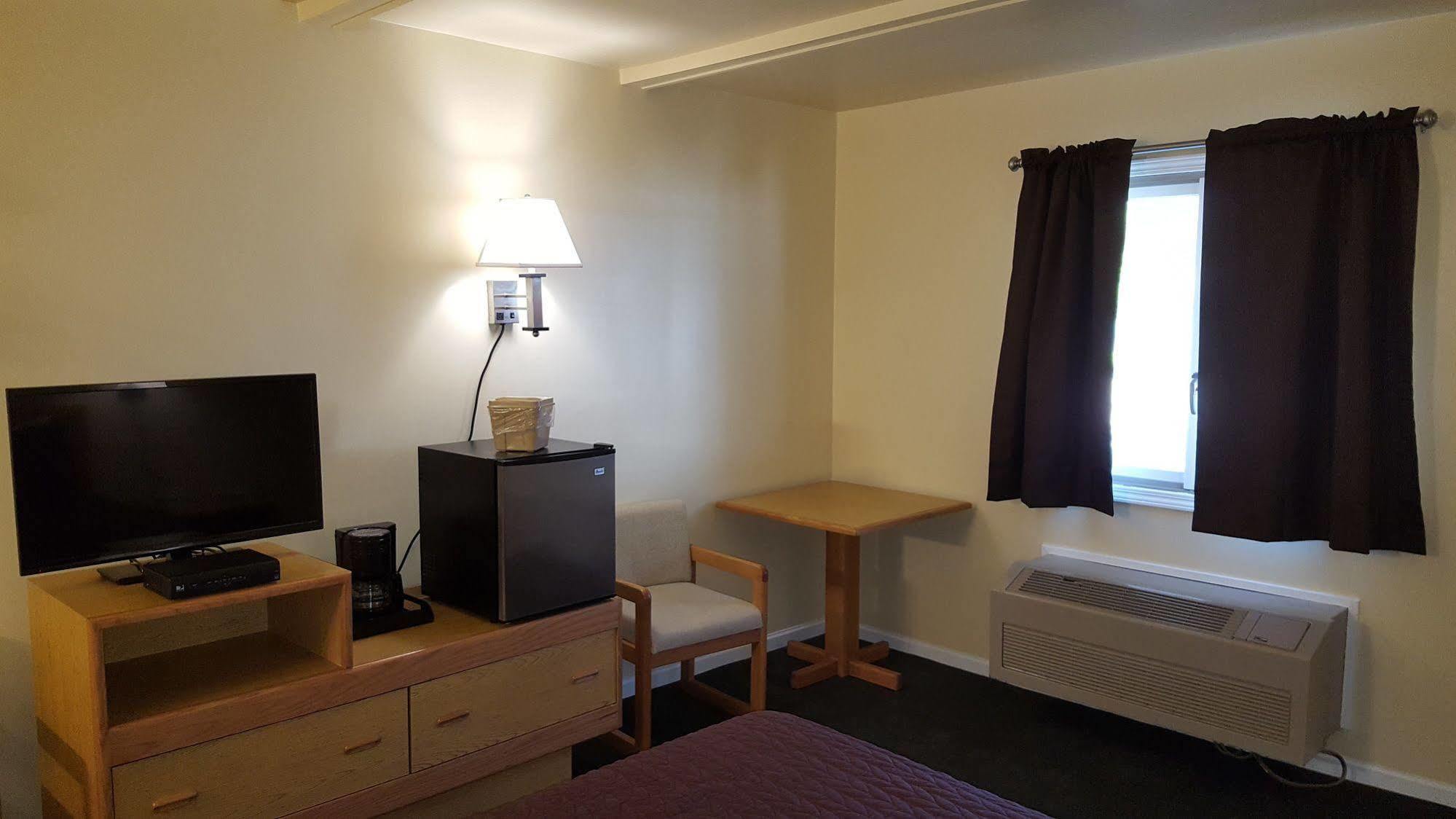 Captain'S Quarters Motel Согатак Экстерьер фото
